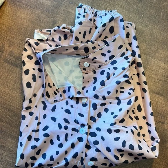 Women’s Blouse Leopard Print - Picture 9 of 9